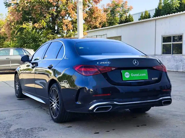 Mercedes-Benz C-Class — Фото автомобиля 4