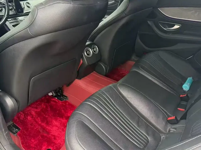 Mercedes-Benz CLS-Class — Фото автомобиля 8