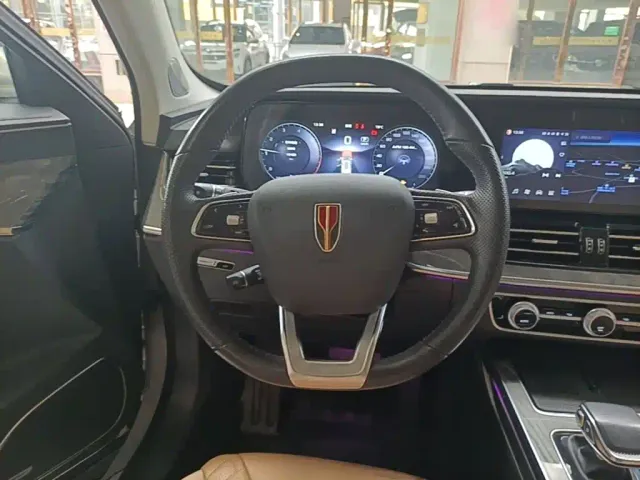 Hongqi HS5 — Фото автомобиля 10