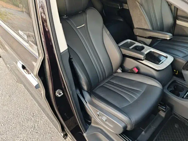 Hongqi HQ9 PHEV — Фото автомобиля 24