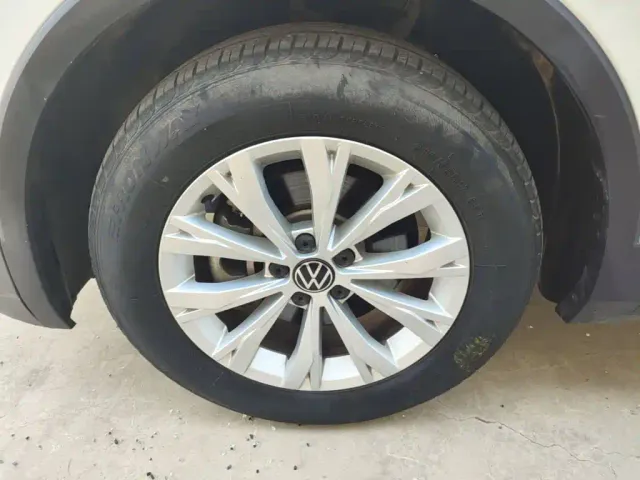 Volkswagen Tiguan L — Фото автомобиля 22