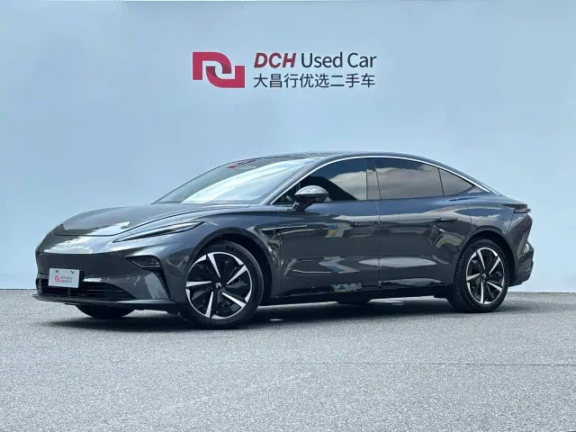 Фотография автомобиля — Roewe Rising Auto F7