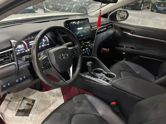 Toyota Camry 2023 2.5G Luxury Edition — Фото автомобиля 9