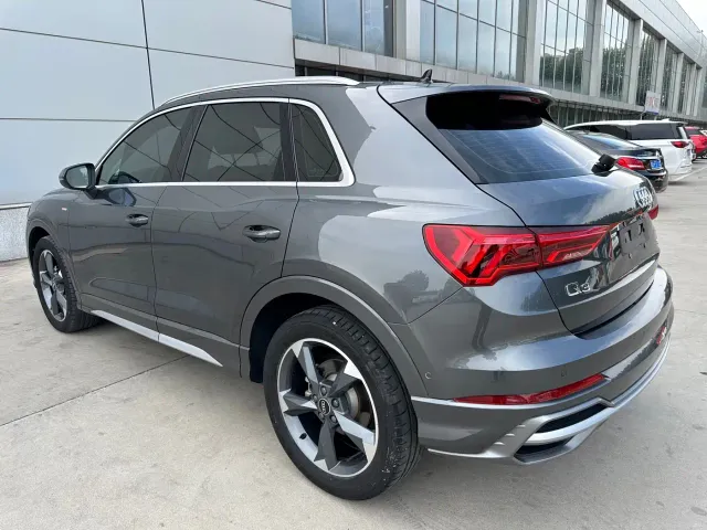 Audi Q3 — Фото автомобиля 16