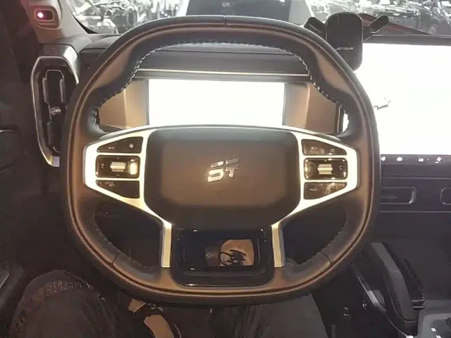 Jetour T2 — Фото автомобиля 10