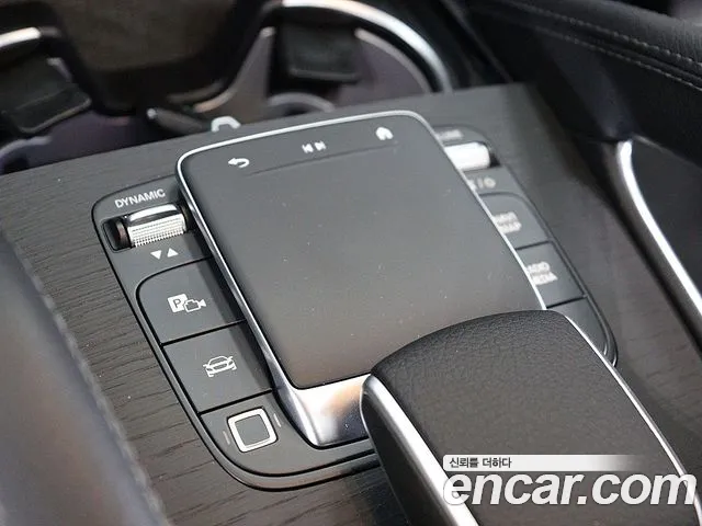 Mercedes-Benz GLE-Class — Фото автомобиля 14
