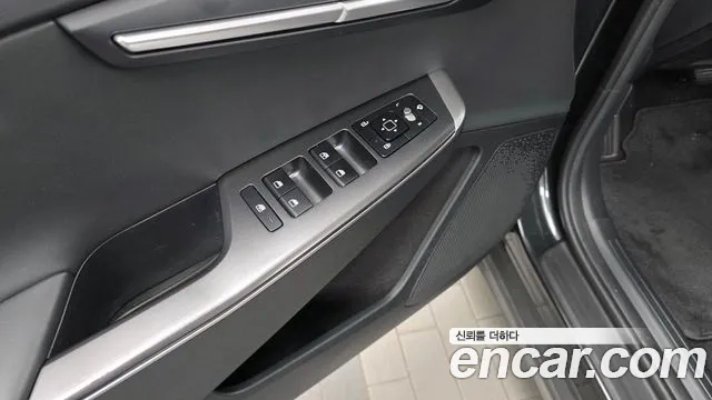 Kia EV6 — Фото автомобиля 28
