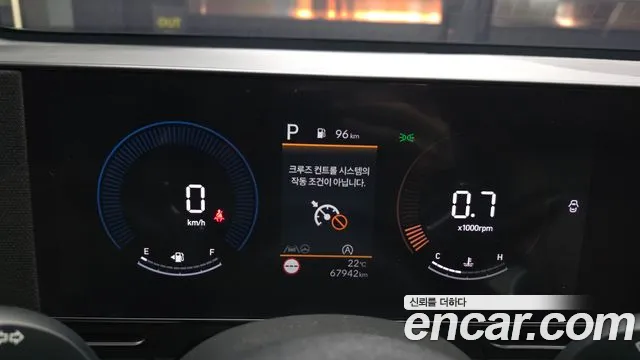 Hyundai Kona SX2 — Фото автомобиля 11