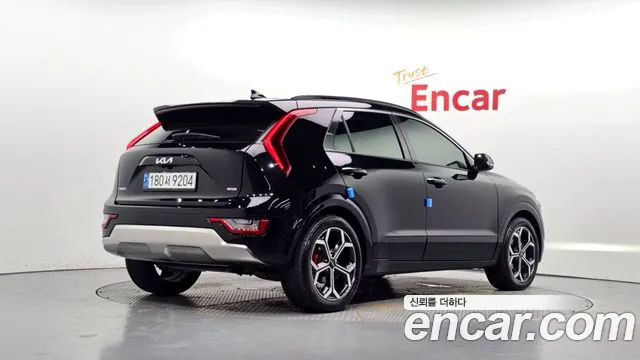Kia Niro The All New Niro Signature — Фото автомобиля 2