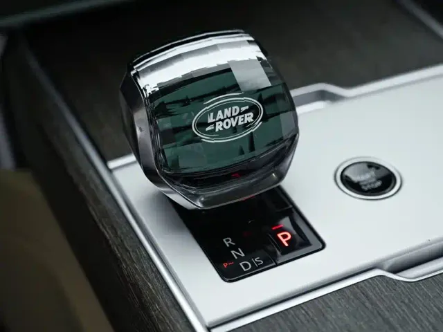 Land Rover Range Rover — Фото автомобиля 20
