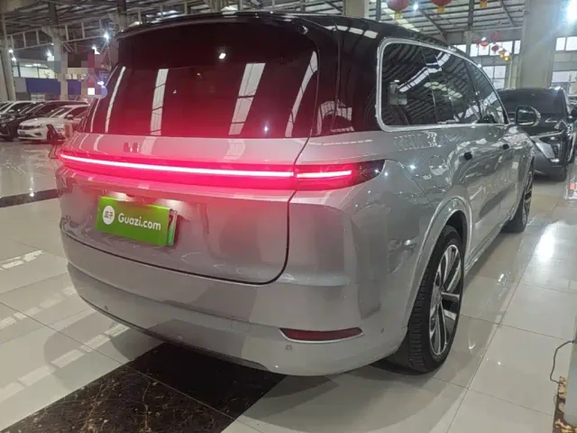 Li Auto L9 — Фото автомобиля 6