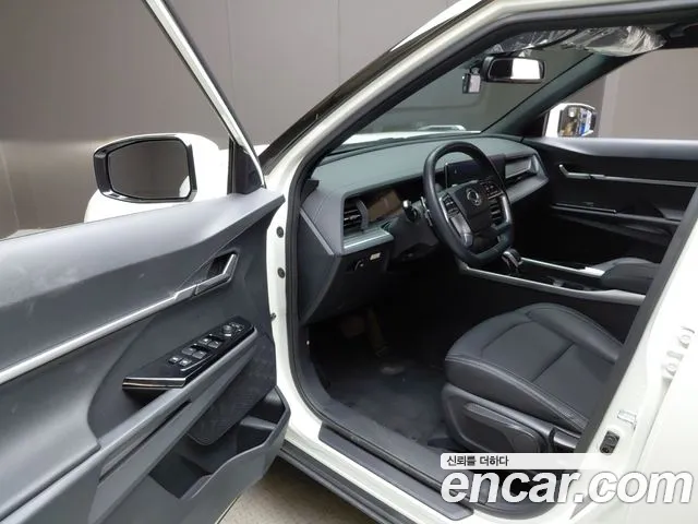 KG_Mobility_Ssangyong Torres Torres Бензин 1.5 2WD — Фото автомобиля 10