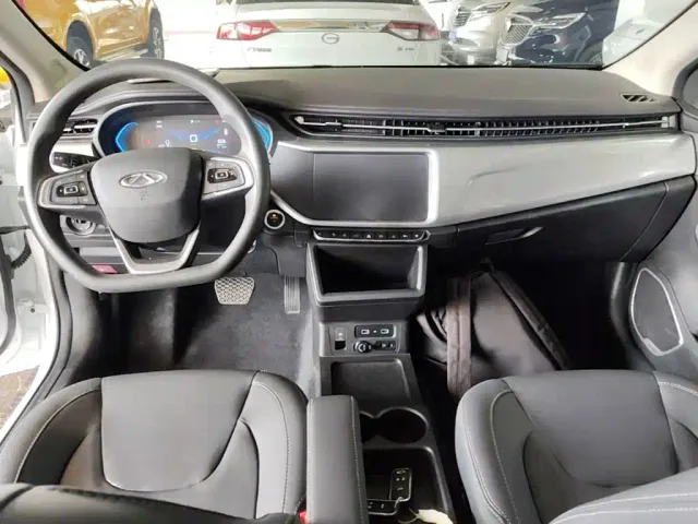 Chery Arrizo e — Фото автомобиля 9