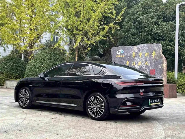 BYD Han — Фото автомобиля 12