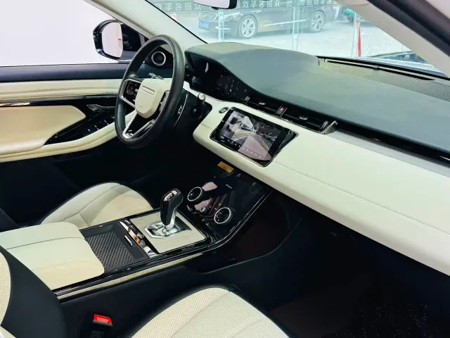 Land Rover Range Rover Evoque — Фото автомобиля 11