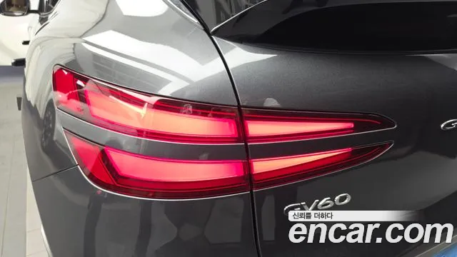 Genesis GV60 — Фото автомобиля 23