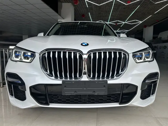 BMW X5 — Фото автомобиля 4