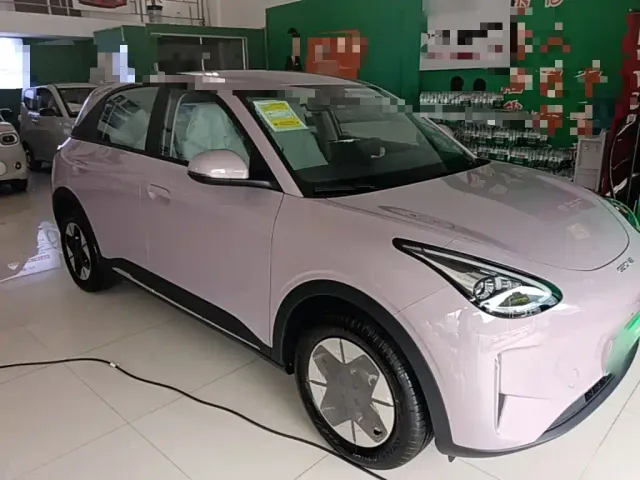 Geely Starry Wish — Фото автомобиля 3