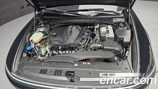 Hyundai Grandeur Grandeur (GN7) 2.5 Бензин 2WD — Фото автомобиля 5