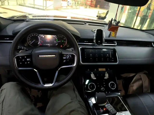 Land Rover Range Rover Velar — Фото автомобиля 5