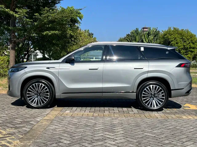 Chery Tiggo 9 — Фото автомобиля 7