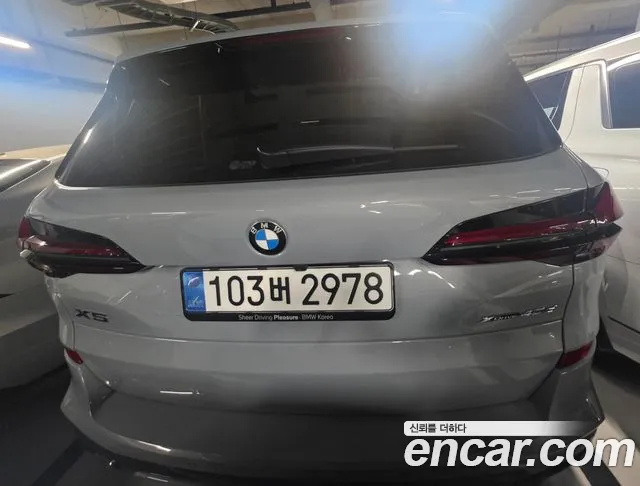 BMW X5 — Фото автомобиля 2