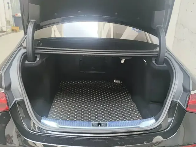 Mercedes-Benz Maybach S-Class — Фото автомобиля 10