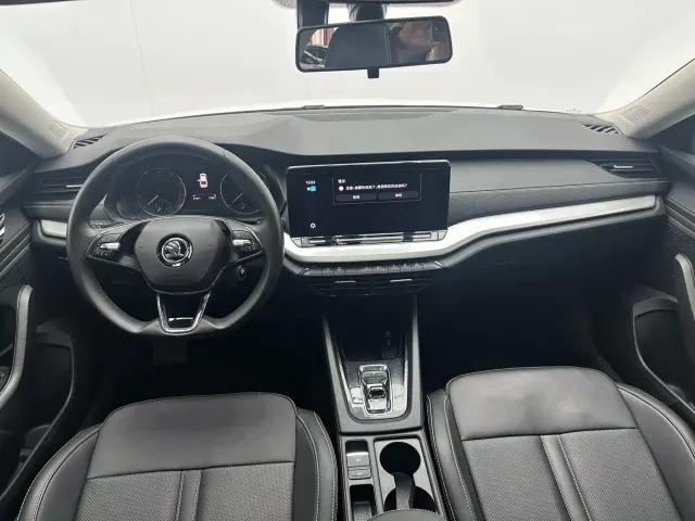 Skoda Octavia — Фото автомобиля 7