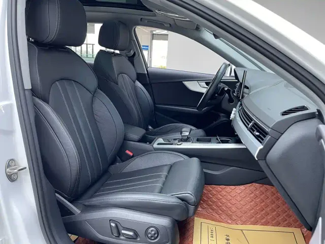 Audi A4L — Фото автомобиля 16