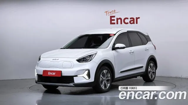 Фотография автомобиля — Kia Niro