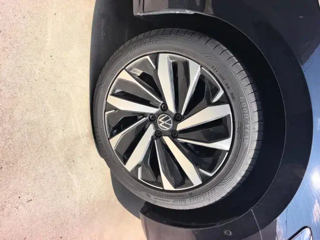 Volkswagen Passat — Фото автомобиля 6