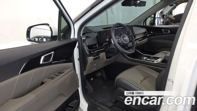 Kia Carnival 4th Gen — Фото автомобиля 10