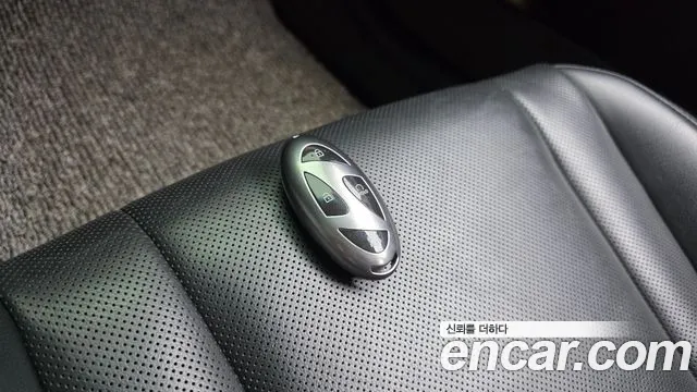 Hyundai Grandeur GN7 — Фото автомобиля 29