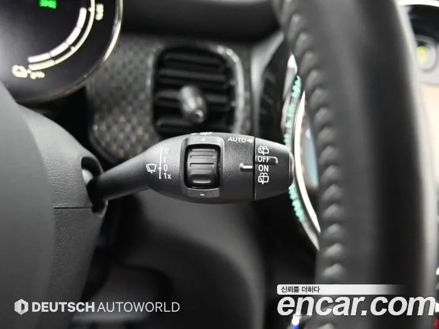 MINI Cooper Cooper Electric — Фото автомобиля 19