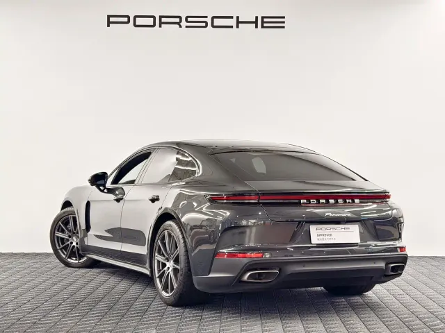 Porsche Panamera — Фото автомобиля 8