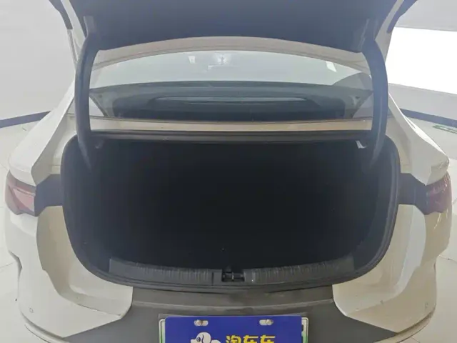 BYD Qin L — Фото автомобиля 4