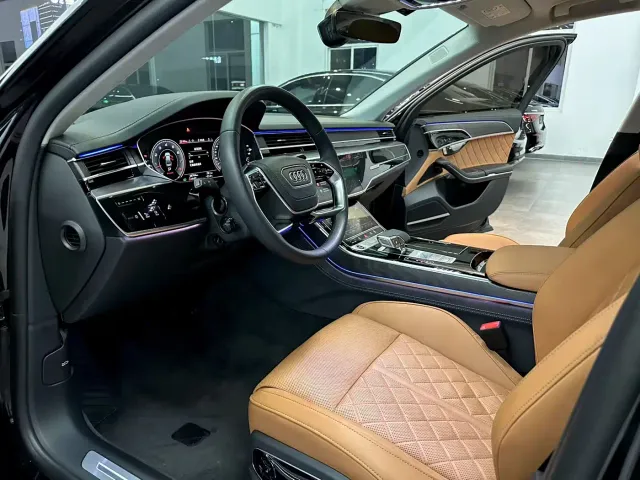 Audi A8 — Фото автомобиля 5