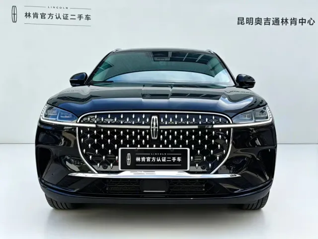 Lincoln Corsair — Фото автомобиля 2