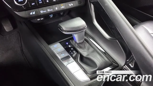 Hyundai AVANTE Modern — Фото автомобиля 9