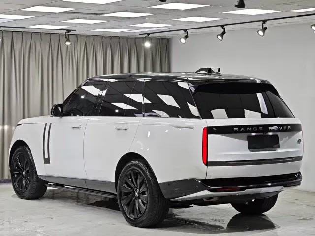 Land Rover Range Rover — Фото автомобиля 9