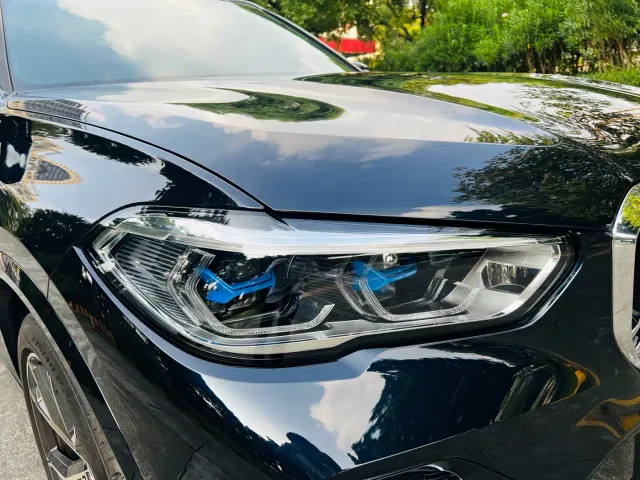 BMW X5 — Фото автомобиля 8
