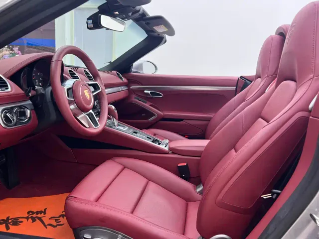 Porsche 718 — Фото автомобиля 3