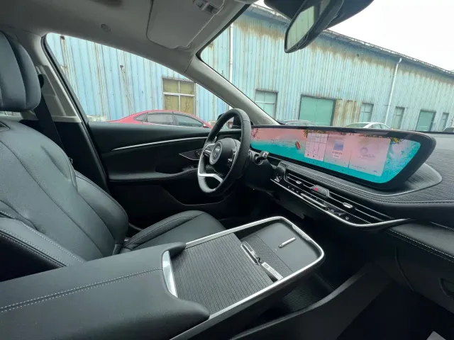 Buick LaCrosse — Фото автомобиля 8