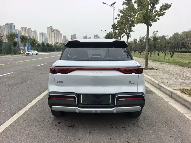 BYD Yuan UP — Фото автомобиля 8