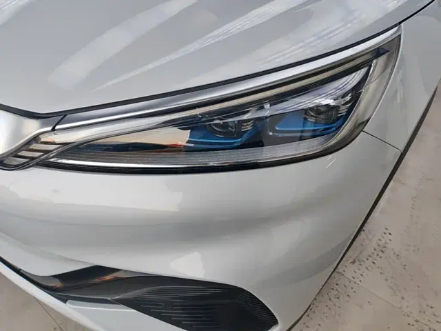BYD Yuan PLUS — Фото автомобиля 23