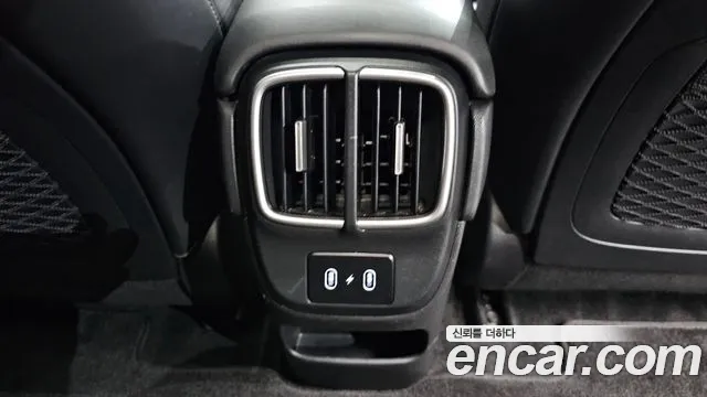 Hyundai Ioniq 6 — Фото автомобиля 23