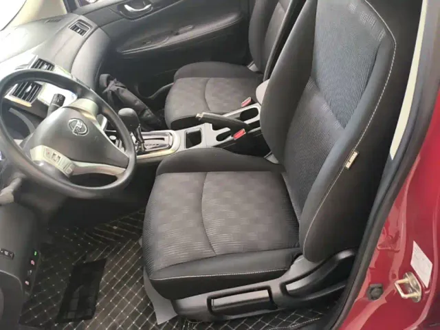 Nissan Tiida — Фото автомобиля 14