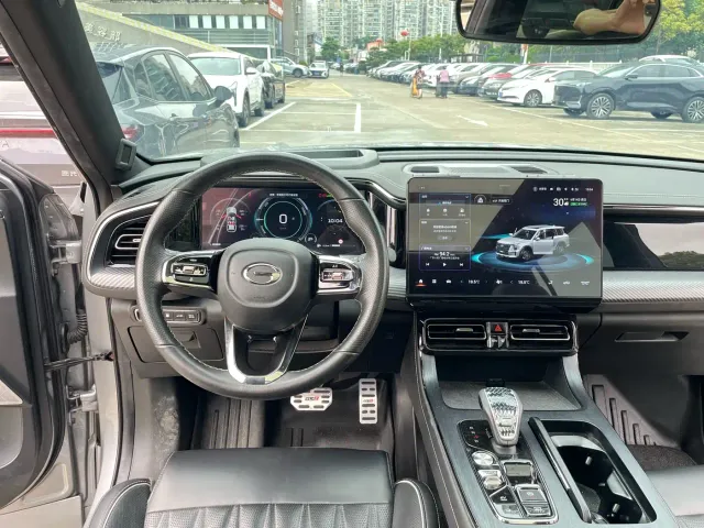 GAC Trumpchi GS8 — Фото автомобиля 23