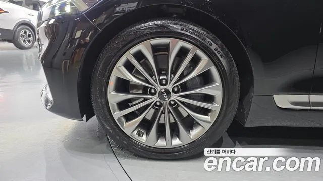 Фотография автомобиля — Kia K9 The New K9 2-е поколение 3.8 GDI