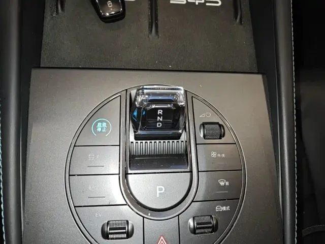 BYD Seal 06 — Фото автомобиля 13